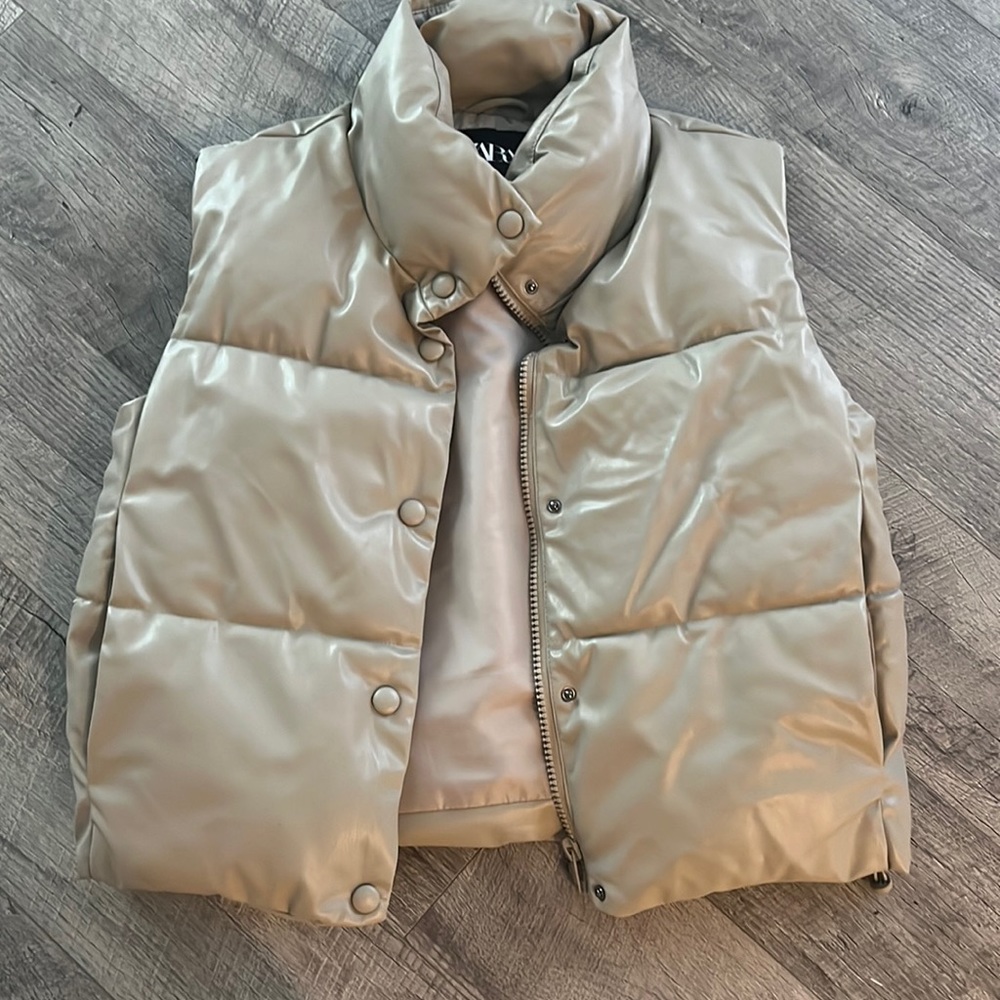 Zara puffer vest